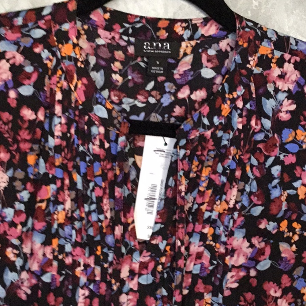 a.n.a. NEW Gigi Floral mini dress